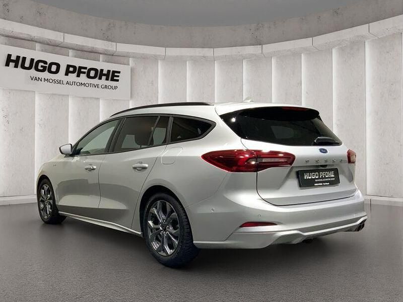 Gebraucht Ford Focus ST-Line X 155 PS (114 kW) 2024 Silber Kombi