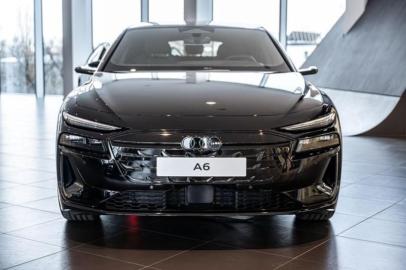 Gebraucht Audi A6 e-tron Performance 269 kW (367 PS) 2025 Mythosschwarz metallic Kombi