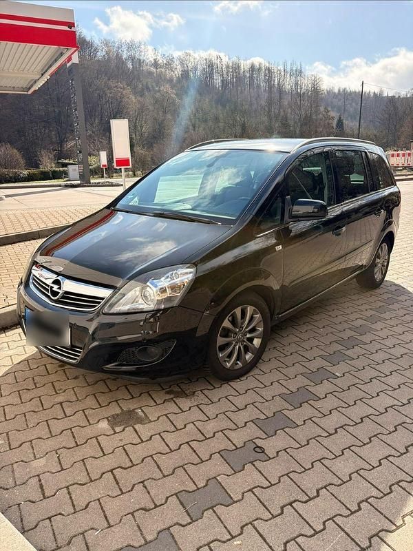 Gebraucht Opel Zafira Selection 140 PS (102 kW) 2010 Schwarz Van / Kleinbus