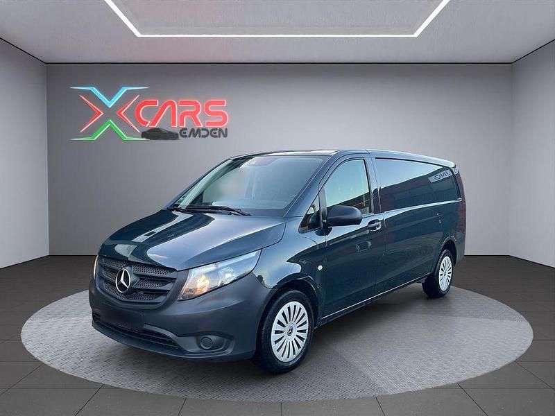 Grün Gebraucht 2019 Mercedes Vito Van | 13.550 € (Guter Preis) - Bild 1/4