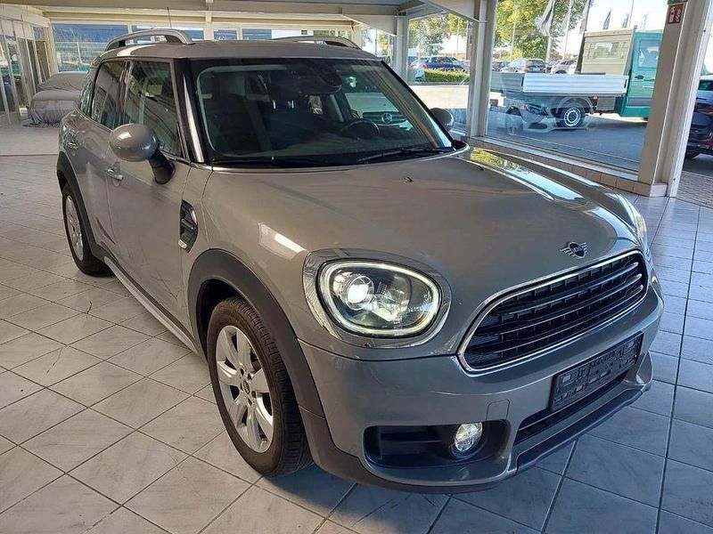 Grau Gebraucht 2018 Mini One Countryman SUV | 15.450 € (Fairer Preis) - Bild 1/4