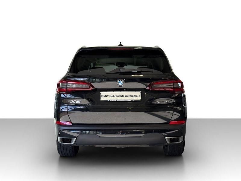 Gebraucht BMW X5 Sport Line 286 PS (210 kW) 2022 Black sapphire metallic SUV