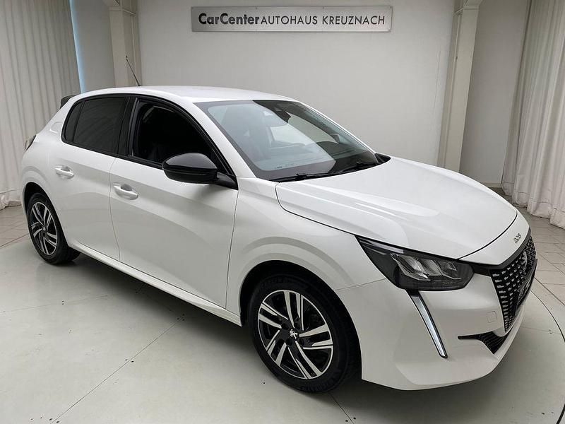 Weiß Gebraucht 2023 Peugeot 208 Allure Kleinwagen | 18.950 € (Fairer Preis) - Bild 1/4