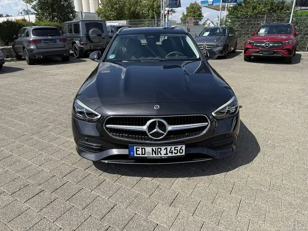 Gebraucht Mercedes C180 Avantgarde 170 PS (125 kW) 2025 Grau Kombi
