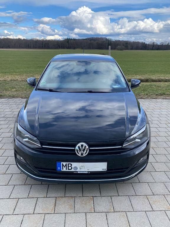 Gebraucht VW Polo Highline 95 PS (69 kW) 2018 Schwarz Kleinwagen