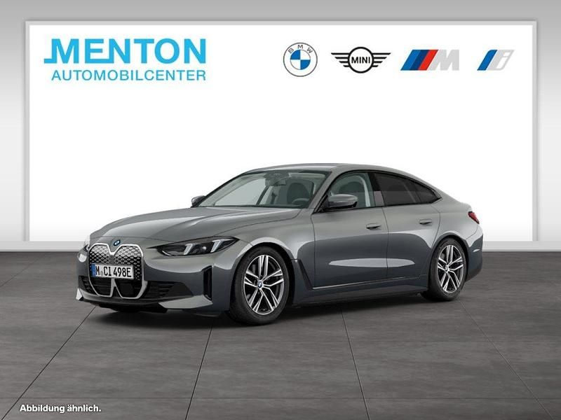 Silber Gebraucht 2025 BMW i4 Shadowline Limousine | 52.750 € (Fairer Preis) - Bild 1/4