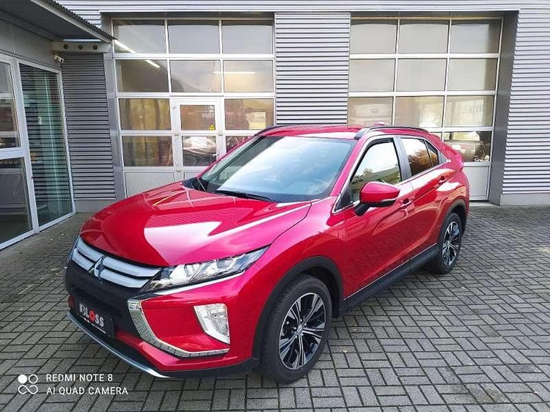 Dynamikrot Gebraucht 2020 Mitsubishi Eclipse Cross Spirit SUV | 17.990 € (Fairer Preis) - Bild 1/4