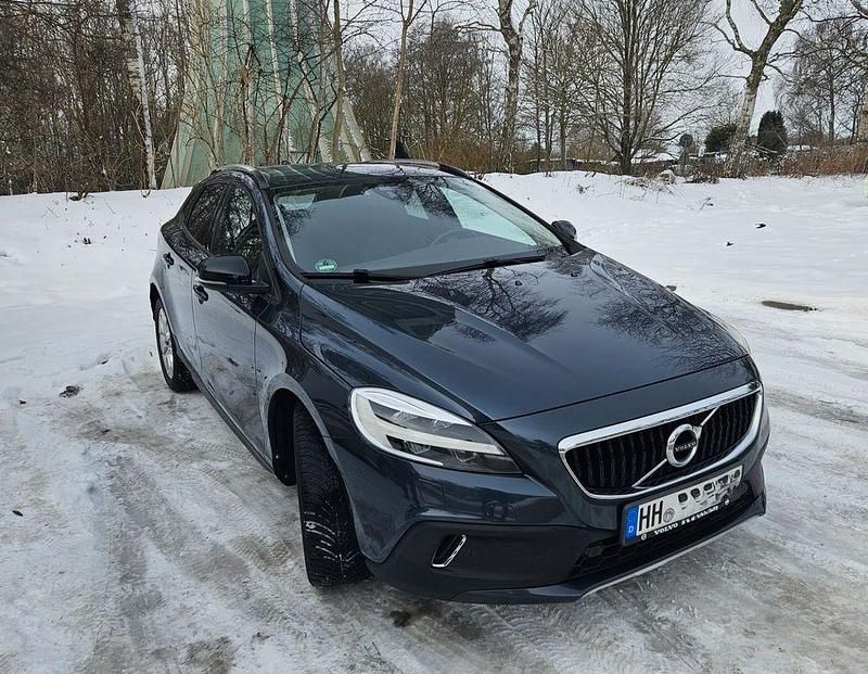 Gebraucht Volvo V40 CC 150 PS (110 kW) 2016 Blau Kombi