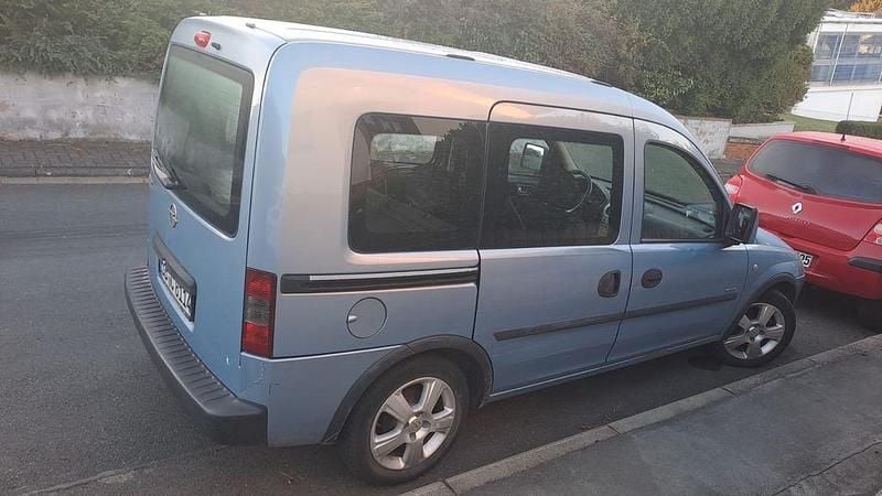 Blau Gebraucht 2008 Opel Combo Van / Kleinbus | 1.700 € (Guter Preis) - Bild 1/4