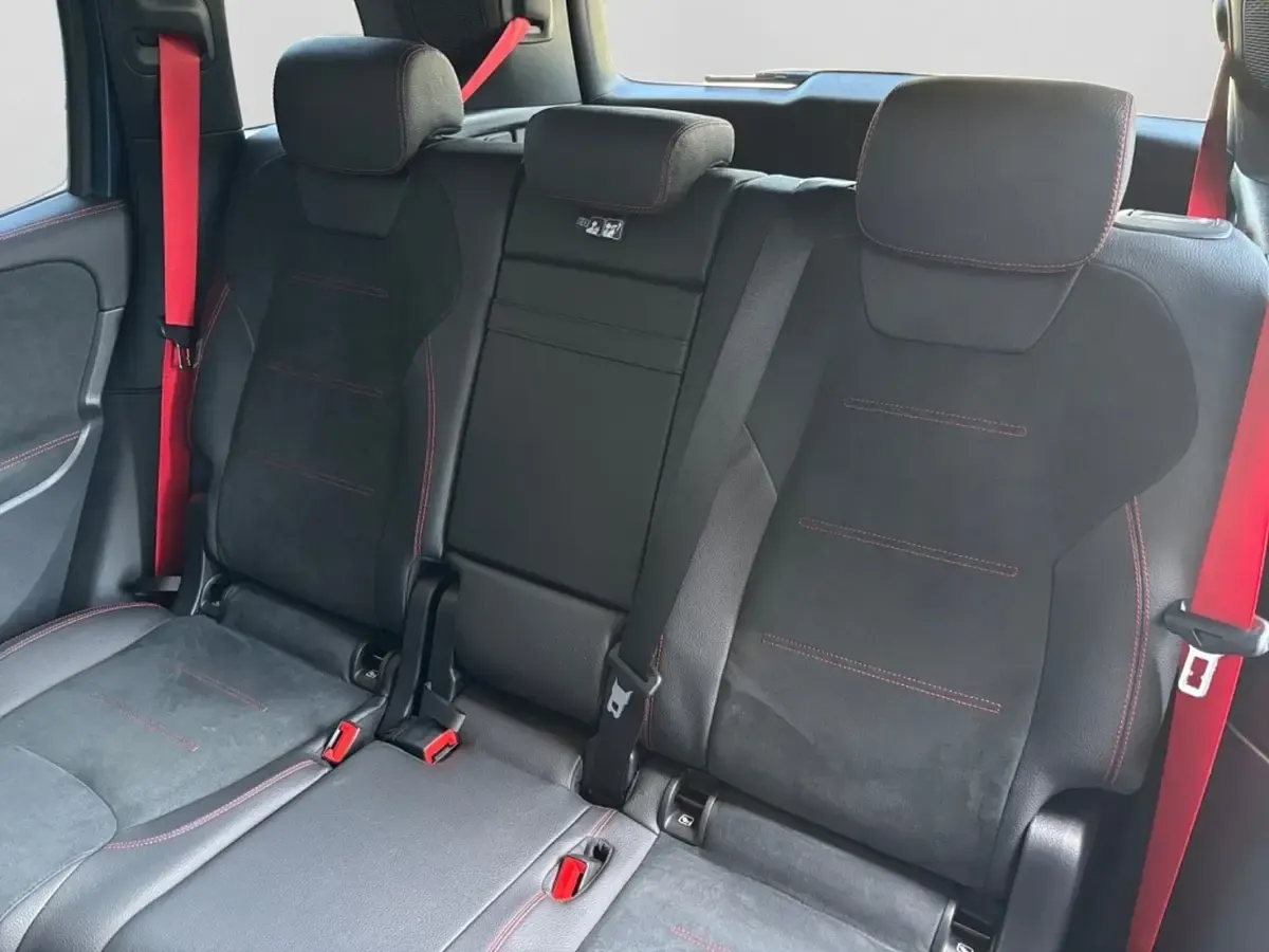 Gebraucht Mercedes GLB35 AMG 306 PS (225 kW) 2023 Blau SUV