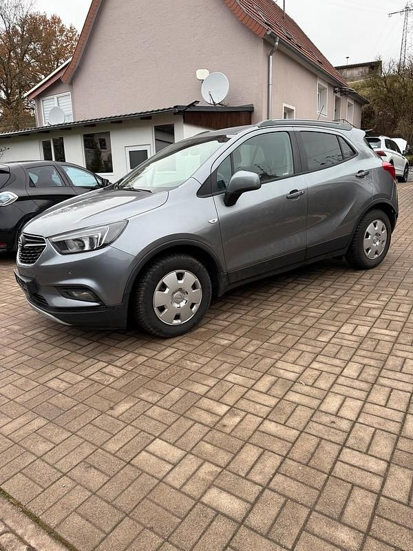 Grau Gebraucht 2016 Opel Mokka X SUV | 6.890 € (Guter Preis) - Bild 1/4