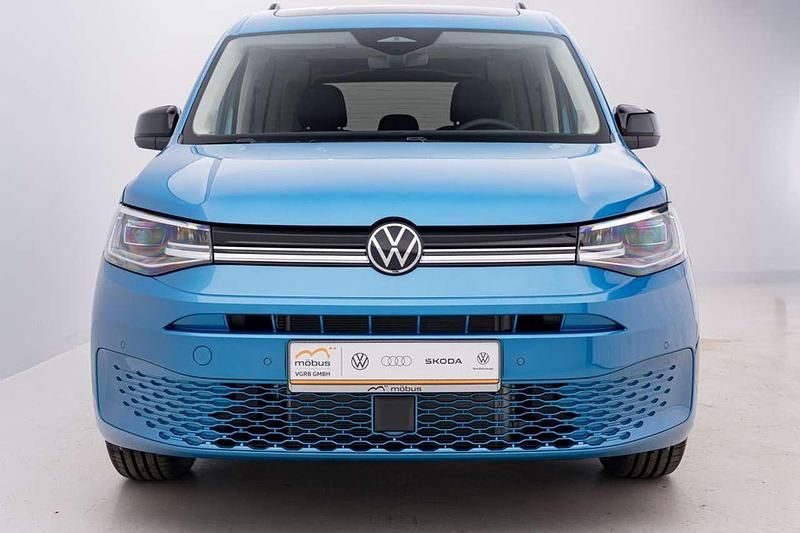 Neu VW Caddy Style 116 PS (85 kW) 2025 Costa azul metallic Van / Kleinbus