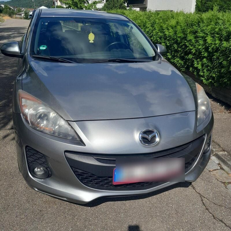 Grau Gebraucht 2012 Mazda 3 High Limousine | 4.000 € (Superpreis) - Bild 1/4