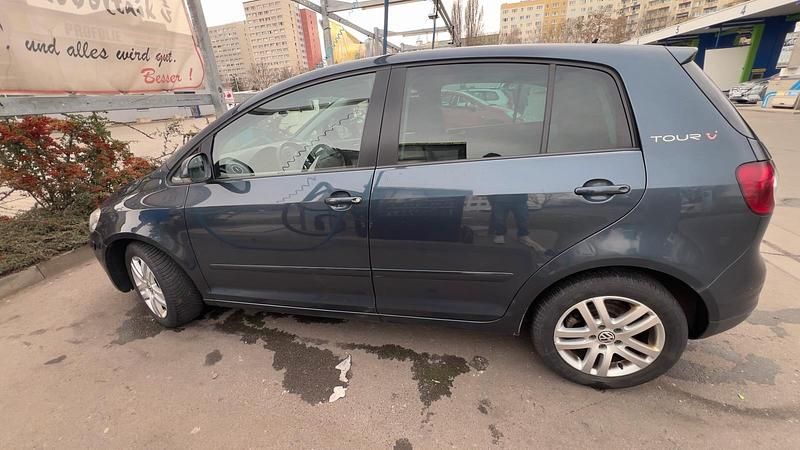 Gebraucht VW Golf V 140 PS (102 kW) 2007 Blau Kleinwagen