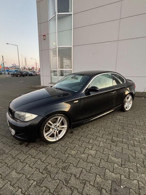 Schwarz Gebraucht 2008 BMW 123 Coupé Coupé | 7.500 € (Fairer Preis) - Bild 1/4
