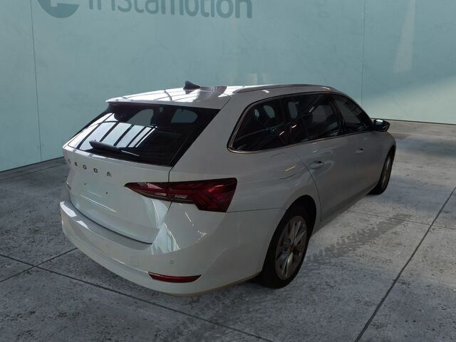 Gebraucht Skoda Octavia Style 150 PS (110 kW) 2023 Weiß Kombi