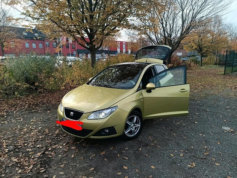 Gelb Gebraucht 2008 Seat Ibiza Sport Limousine | 2.880 € (Fairer Preis) - Bild 1/4
