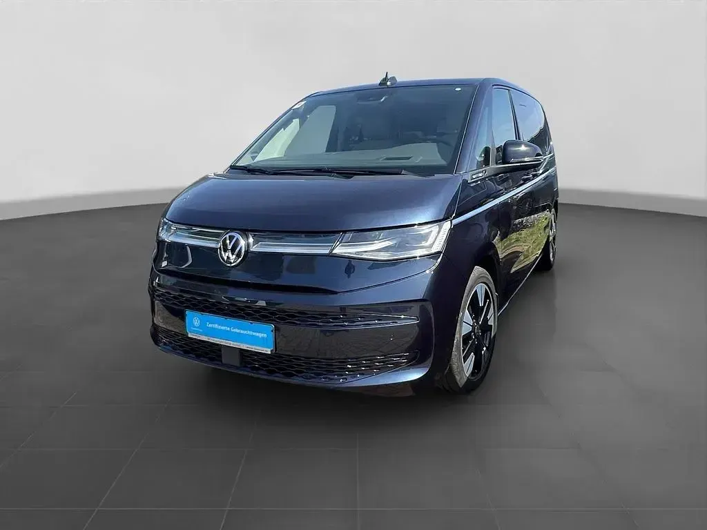 Gebraucht VW Multivan Style 245 PS (180 kW) 2025 Blau Van / Kleinbus