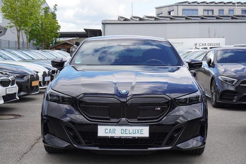 Gebraucht BMW i5 Performance 442 kW (601 PS) 2025 Schwarz Limousine