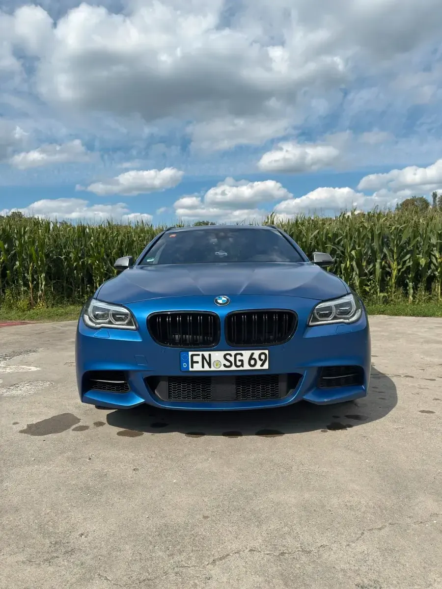 Gebraucht BMW M550 Shadowline 381 PS (280 kW) 2014 Blau Limousine