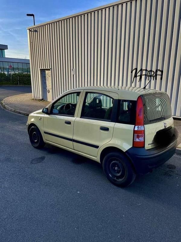 Gebraucht Fiat Panda 54 PS (39 kW) 2009 Gelb Kleinwagen