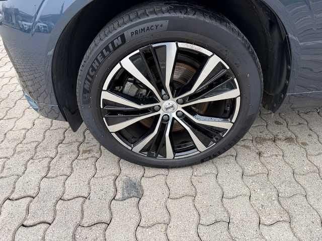 Gebraucht Volvo XC60 Ultimate 197 PS (144 kW) 2022 Denim blue SUV