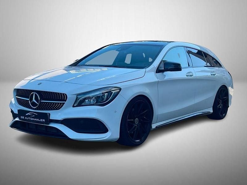 Weiß Gebraucht 2019 Mercedes CLA250 Shooting Brake AMG Kombi | 22.400 € (Superpreis) - Bild 1/4