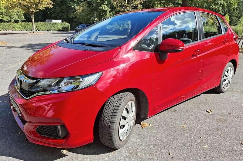 Rot Gebraucht 2019 Honda Jazz Trend Kleinwagen | 10.750 € (Superpreis) - Bild 1/4