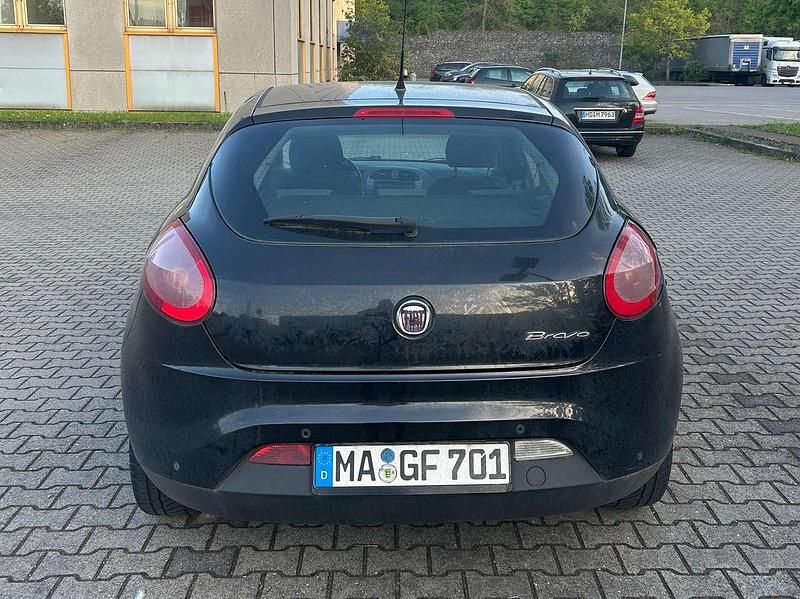Gebraucht Fiat Bravo Dynamic 120 PS (88 kW) 2007 Kleinwagen