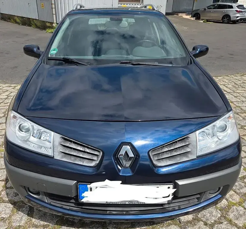 Gebraucht Renault Mégane II 111 PS (81 kW) 2006 Silber Limousine