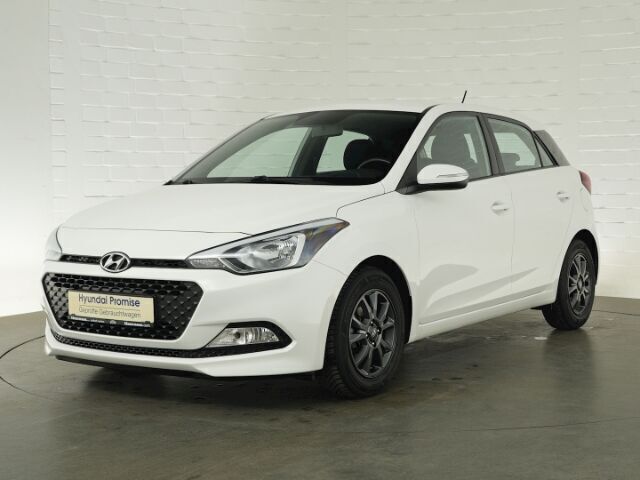 Gebraucht Hyundai i20 YES! 84 PS (61 kW) 2017 Weiß Limousine