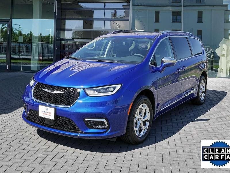 Gebraucht Chrysler Pacifica Limited 291 PS (214 kW) 2021 Ocean blue Van