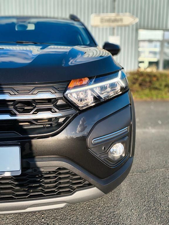 Gebraucht Dacia Jogger Extreme 110 PS (80 kW) 2022 Schwarz Van / Kleinbus