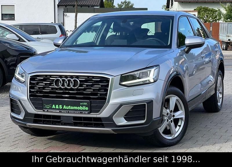 Silber Gebraucht 2019 Audi Q2 Sport SUV | 14.990 € (Fairer Preis) - Bild 1/4