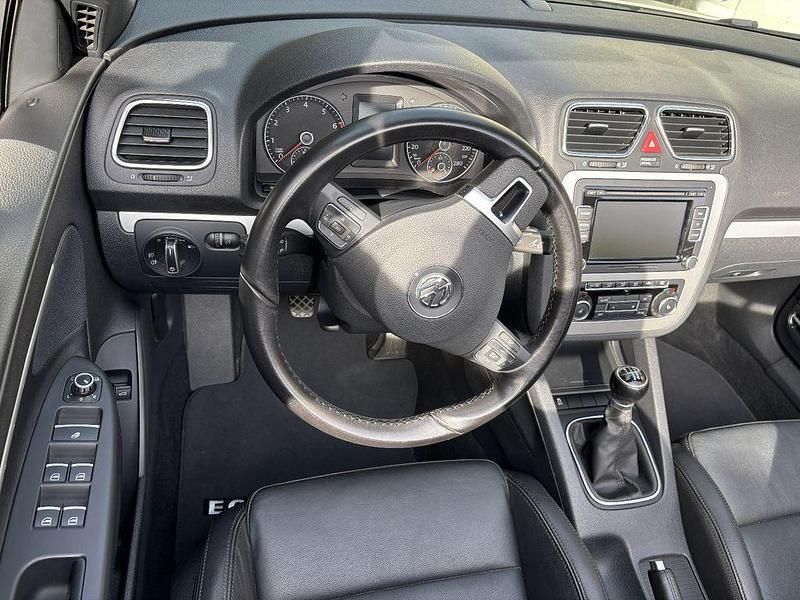 Gebraucht VW Eos 122 PS (89 kW) 2011 Silber Cabrio