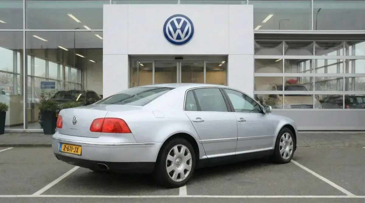 Brugt VW Phaeton 334 HK (245 kW) 2005 Sølv Sedan
