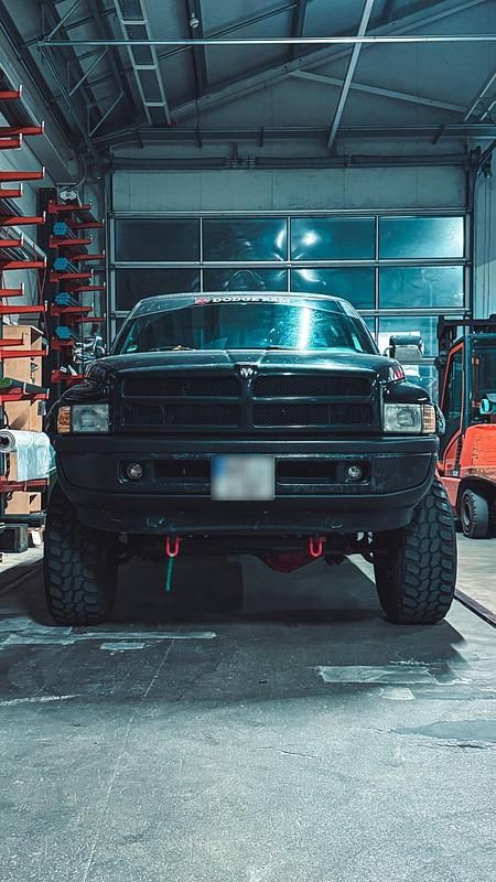 Gebraucht Dodge Ram 249 PS (183 kW) 1996 Schwarz Pickup