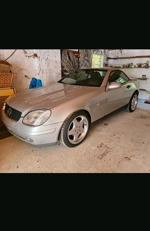 Silber Gebraucht 1997 Mercedes SLK230 Cabrio | 5.000 € (Fairer Preis) - Bild 1/3