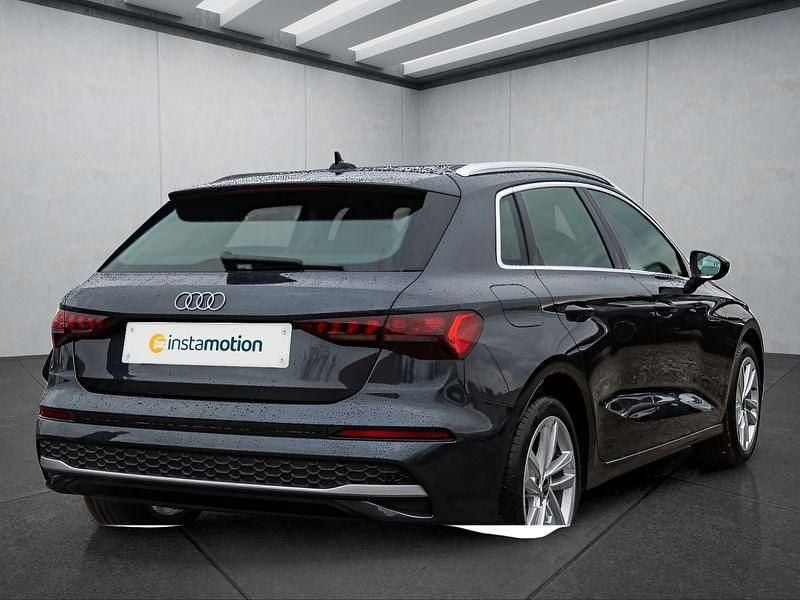 Gebraucht Audi A3 Sportback 150 PS (110 kW) 2026 Grau Kleinwagen