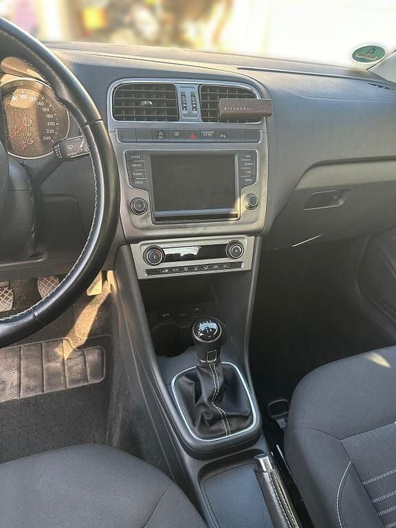 Gebraucht VW Polo LOUNGE 75 PS (55 kW) 2014 Schwarz