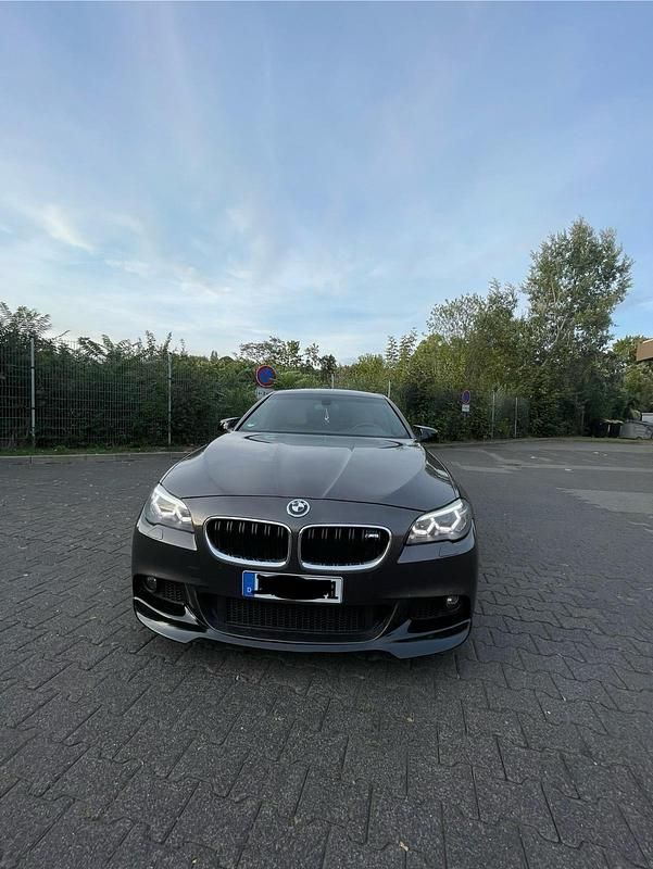 Gebraucht 2010 BMW 525 M Sport Limousine | 9.999 € - Bild 1/4