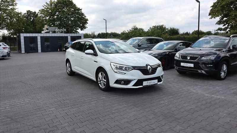 Weiß Gebraucht 2017 Renault Mégane GrandTour Business Kombi | 11.200 € (Fairer Preis) - Bild 1/4