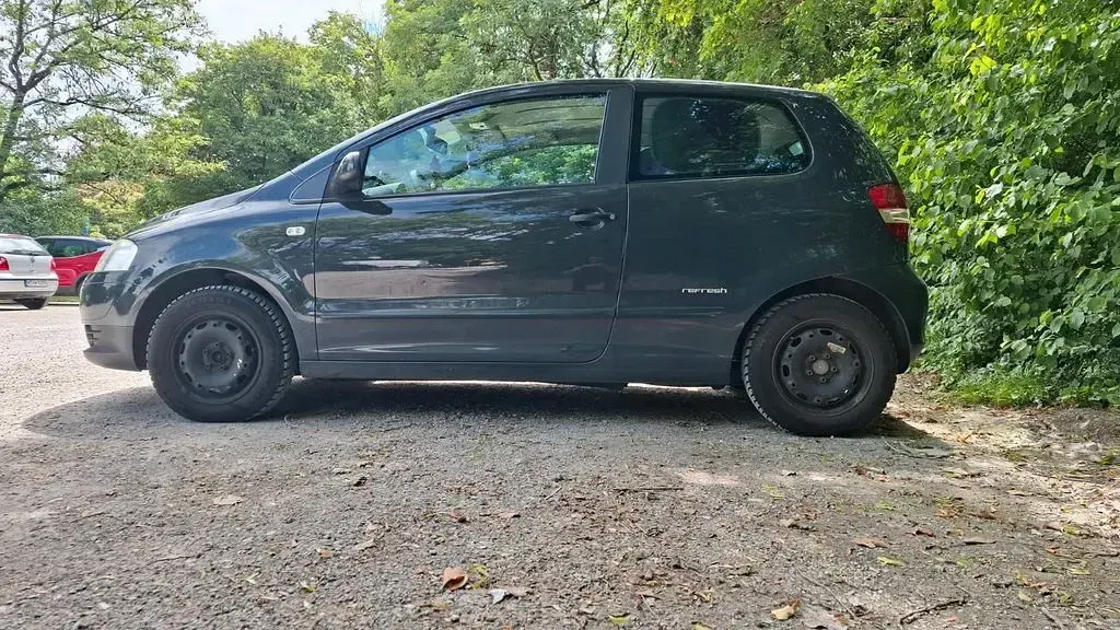 Gebraucht VW Fox Refresh 54 PS (39 kW) 2009 Grau Kleinwagen