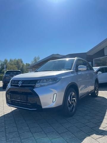 Neu Suzuki Vitara Comfort+ 129 PS (94 kW) 2025 Silber SUV
