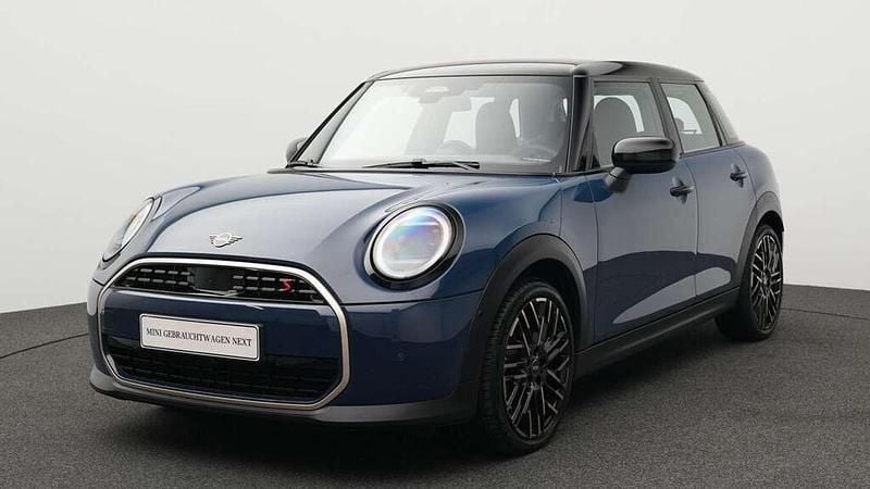 Blau Gebraucht 2024 Mini Cooper S Favoured Kleinwagen | 31.848 € (Guter Preis) - Bild 1/4