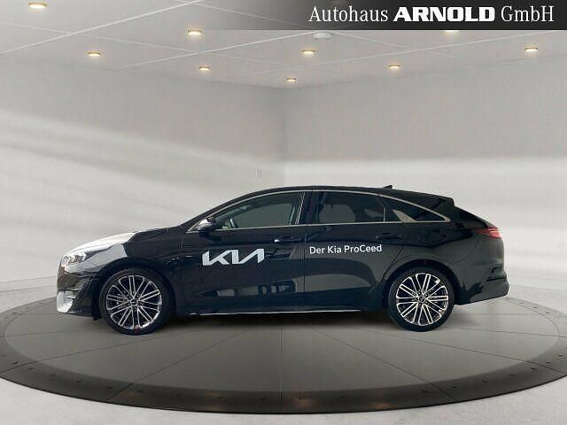 Gebraucht Kia ProCeed GT-Line 140 PS (102 kW) 2024 Grün (experience grün) Kleinwagen