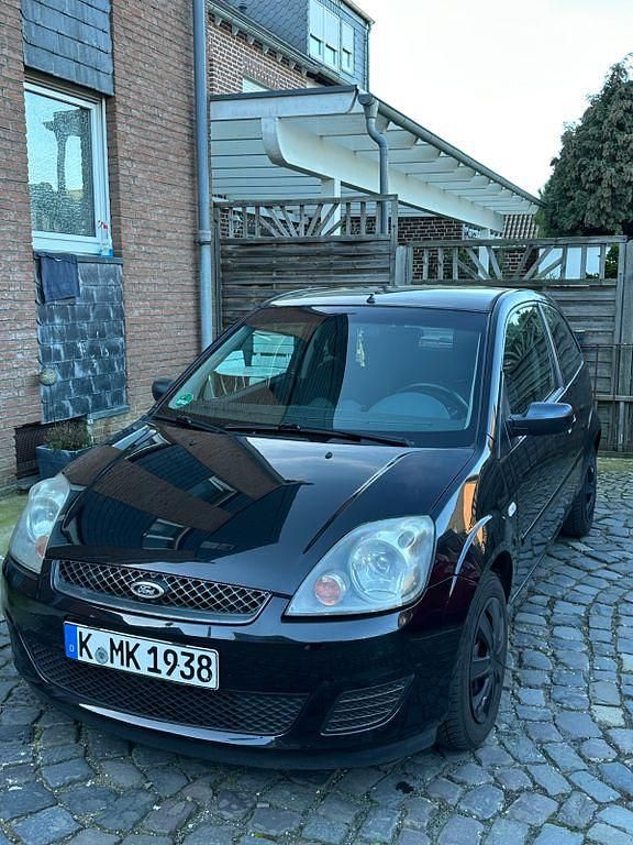 Gebraucht Ford Fiesta Style 60 PS (44 kW) 2007 Schwarz Kleinwagen