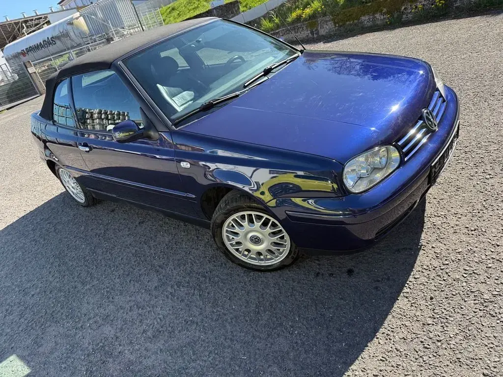 Gebraucht VW Golf Conceptline 116 PS (85 kW) 2002 Blau Cabrio
