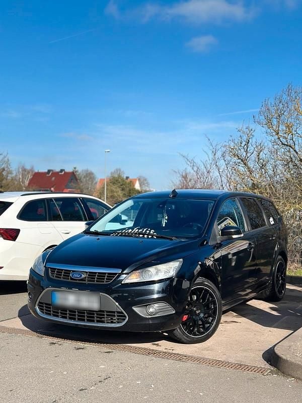 Gebraucht Ford Focus Titanium 109 PS (80 kW) 2010 Schwarz Kombi