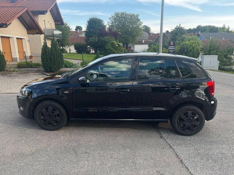 Schwarz Gebraucht 2013 VW Polo Life Kleinwagen | 5.390 € (Guter Preis) - Bild 1/4